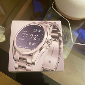 Michael kors Access watch